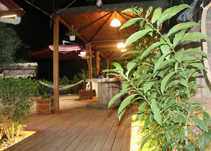 Ξενοδοχείο Kampus 3*