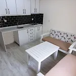 Ξενοδοχείο Kampus 3*