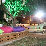 Ξενοδοχείο Kampus 3*
